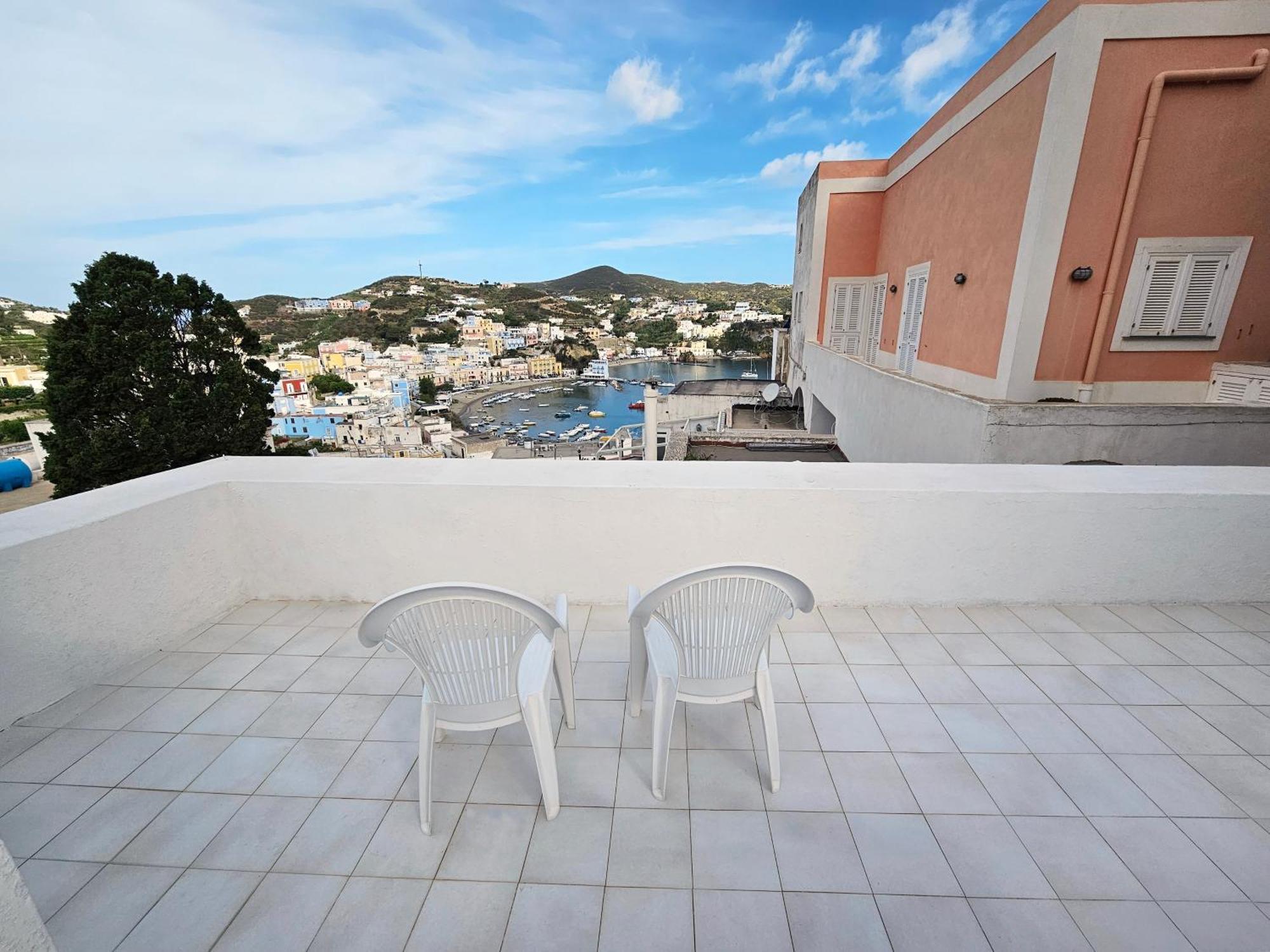Maridea - Biscaglina Apartment Ponza Exterior photo